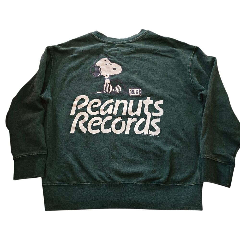 Peanuts over sized green sweatshirt youth SZ M/8 Good Vibes Snoopy Records